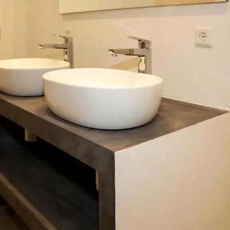 Admiring Holiday In With Private Bubble Bath